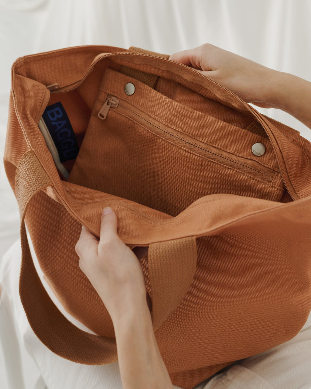 Canvas Zip Tote - Pecan