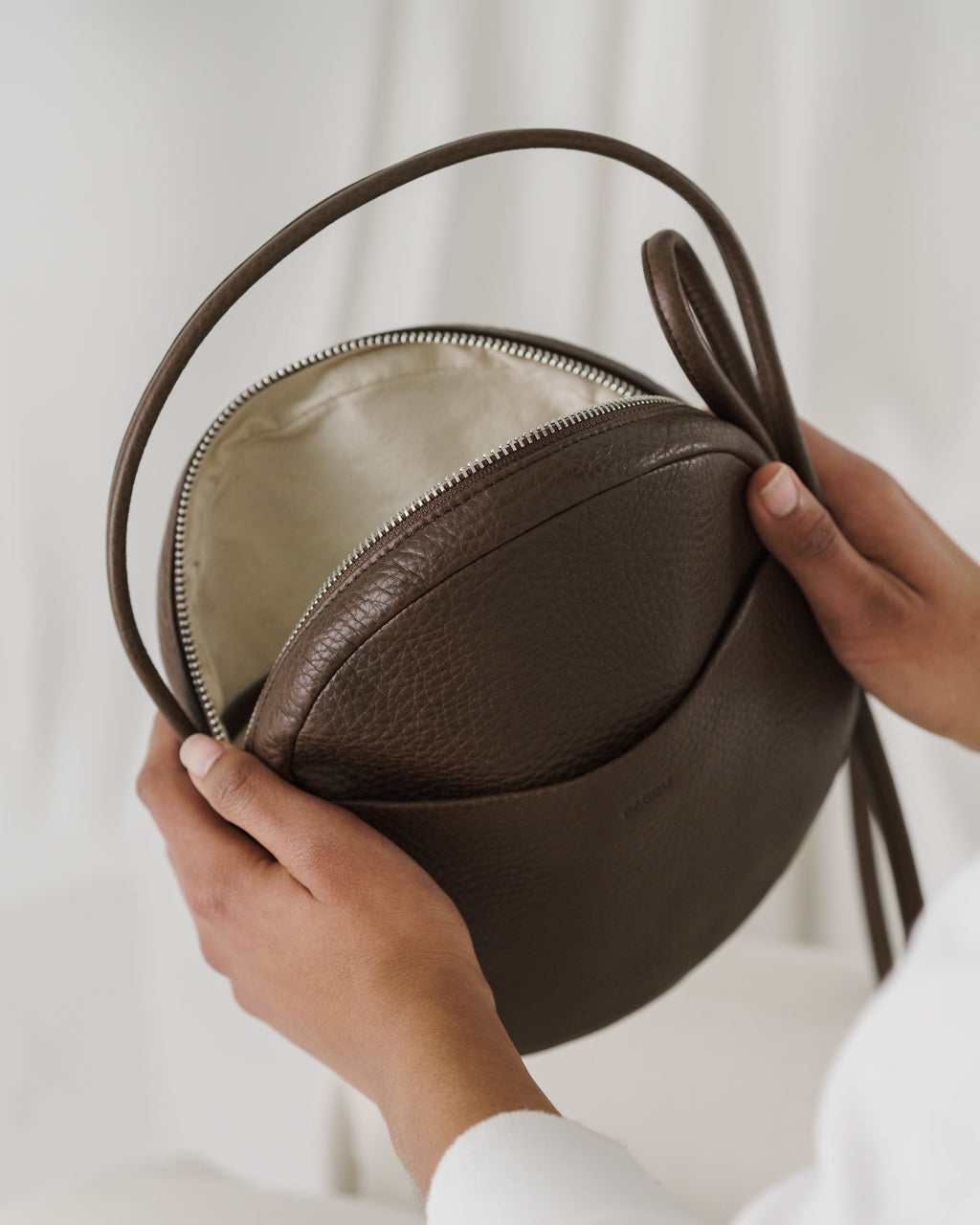 Soft Circle Purse - Chocolate