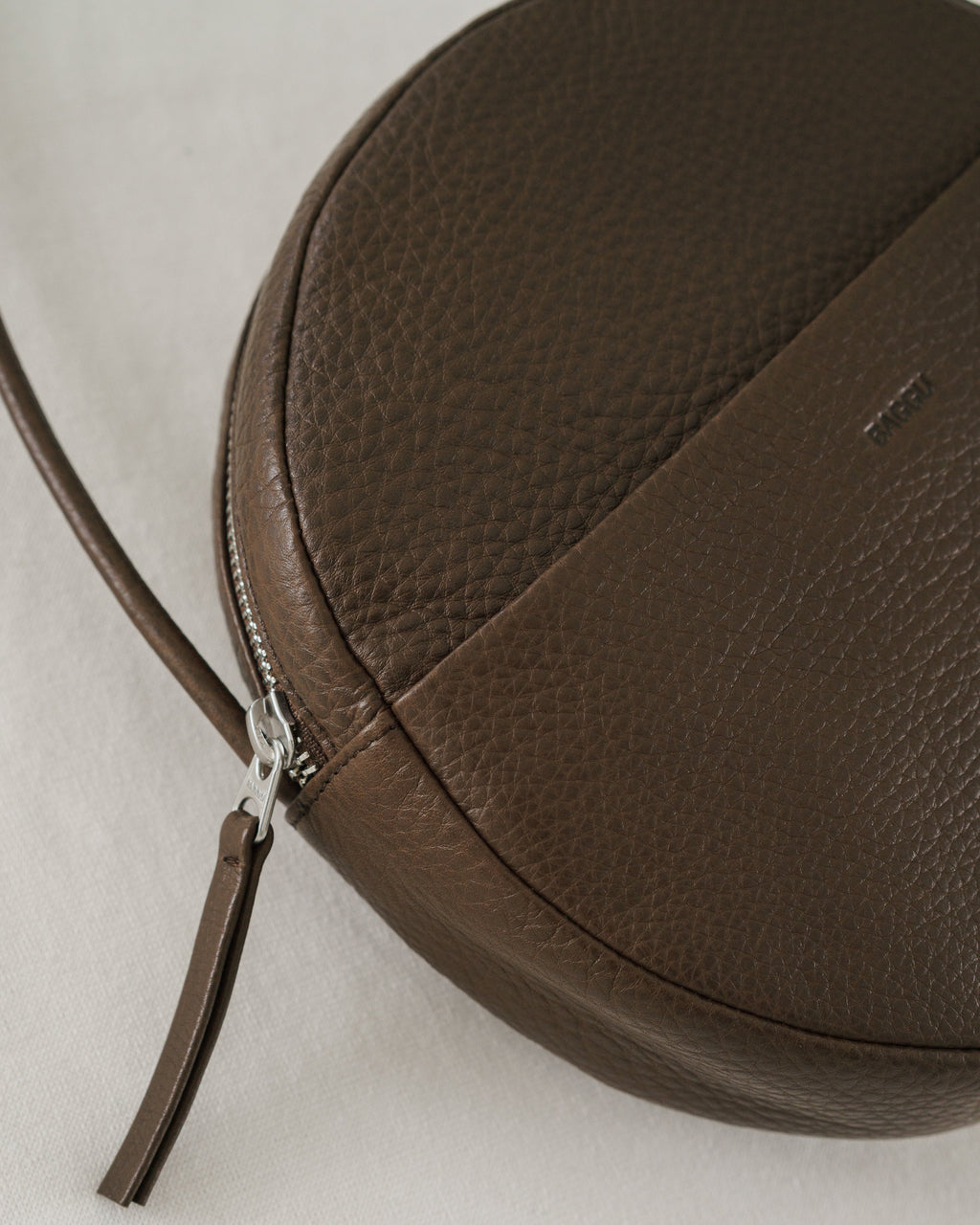 Soft Circle Purse - Chocolate