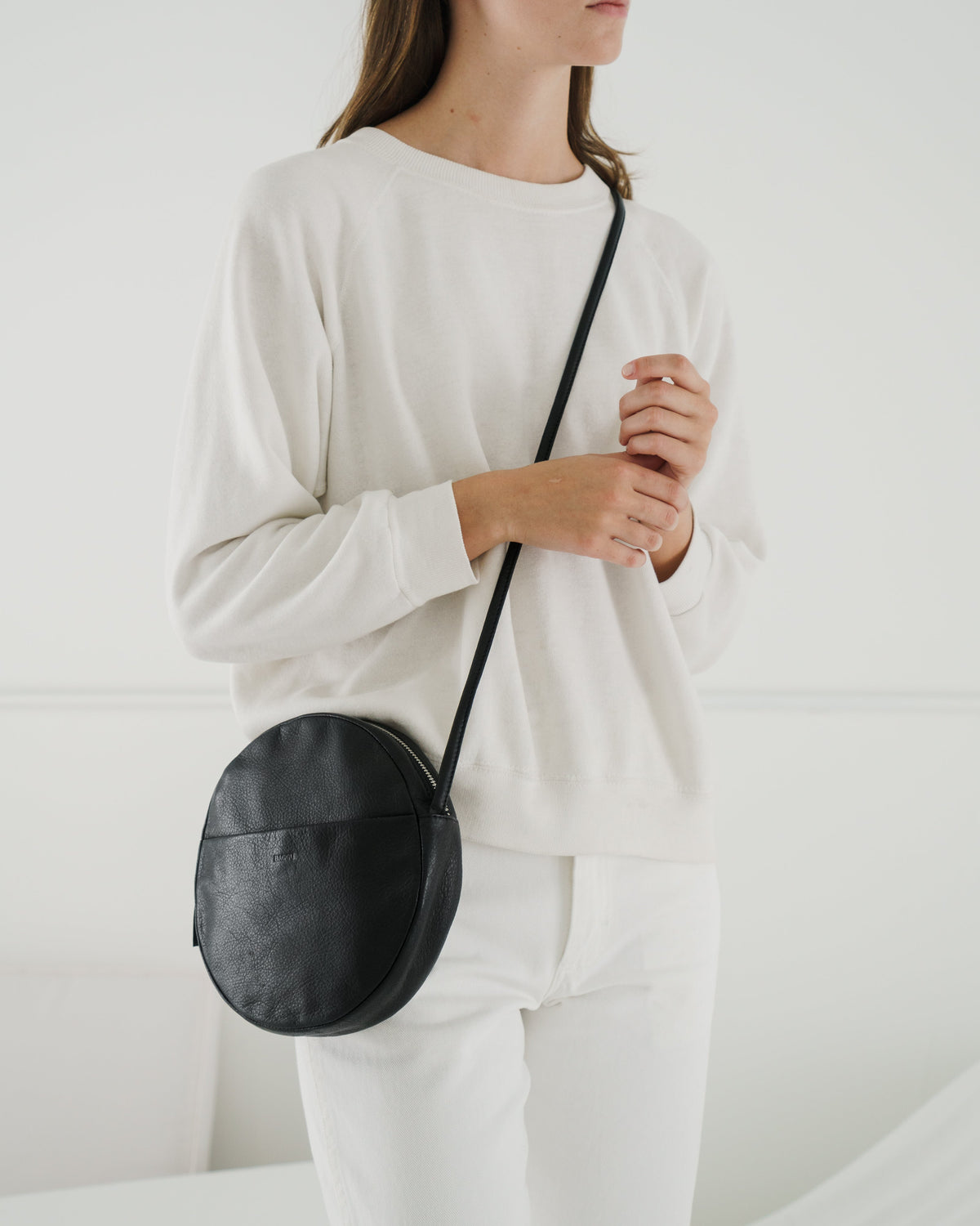 Soft Circle Purse - Black