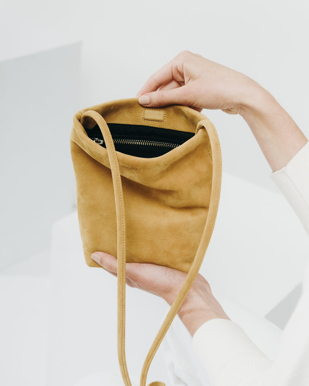 Cross Body Purse - Honey Nubuck