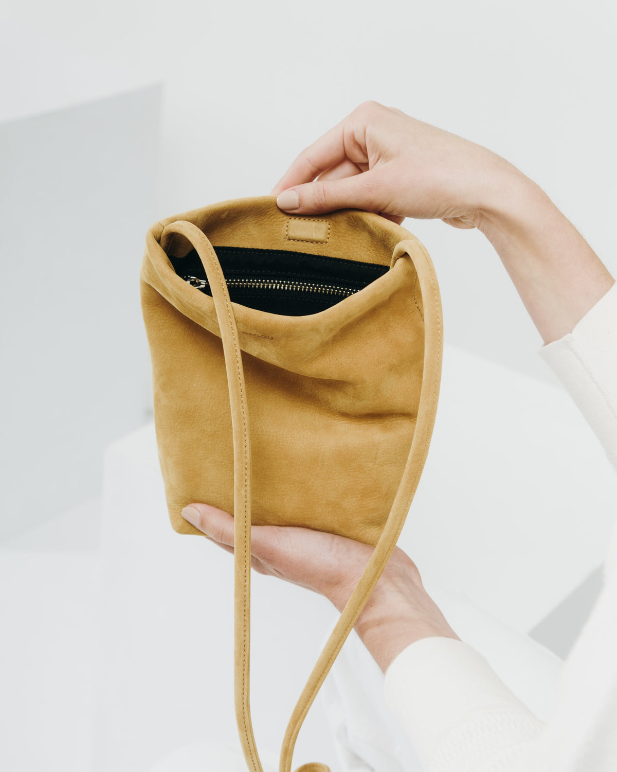 Cross Body Purse - Honey Nubuck