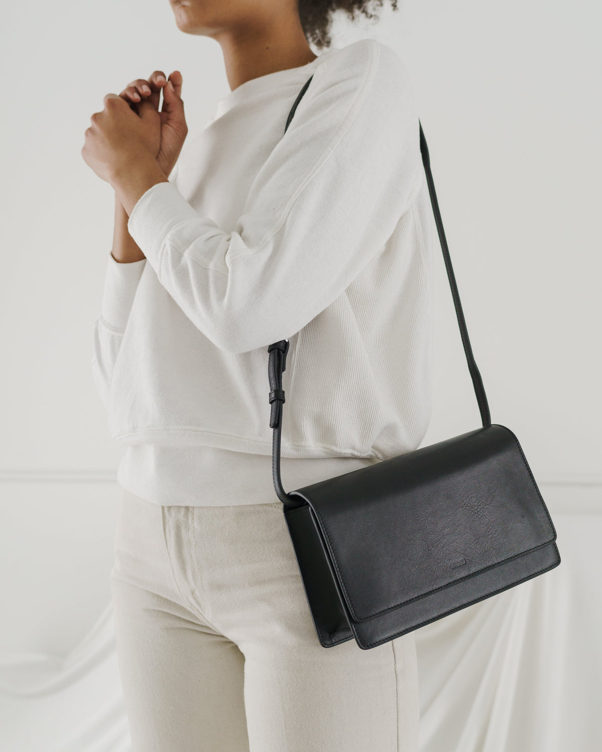 Large Structured Crossbody - Black