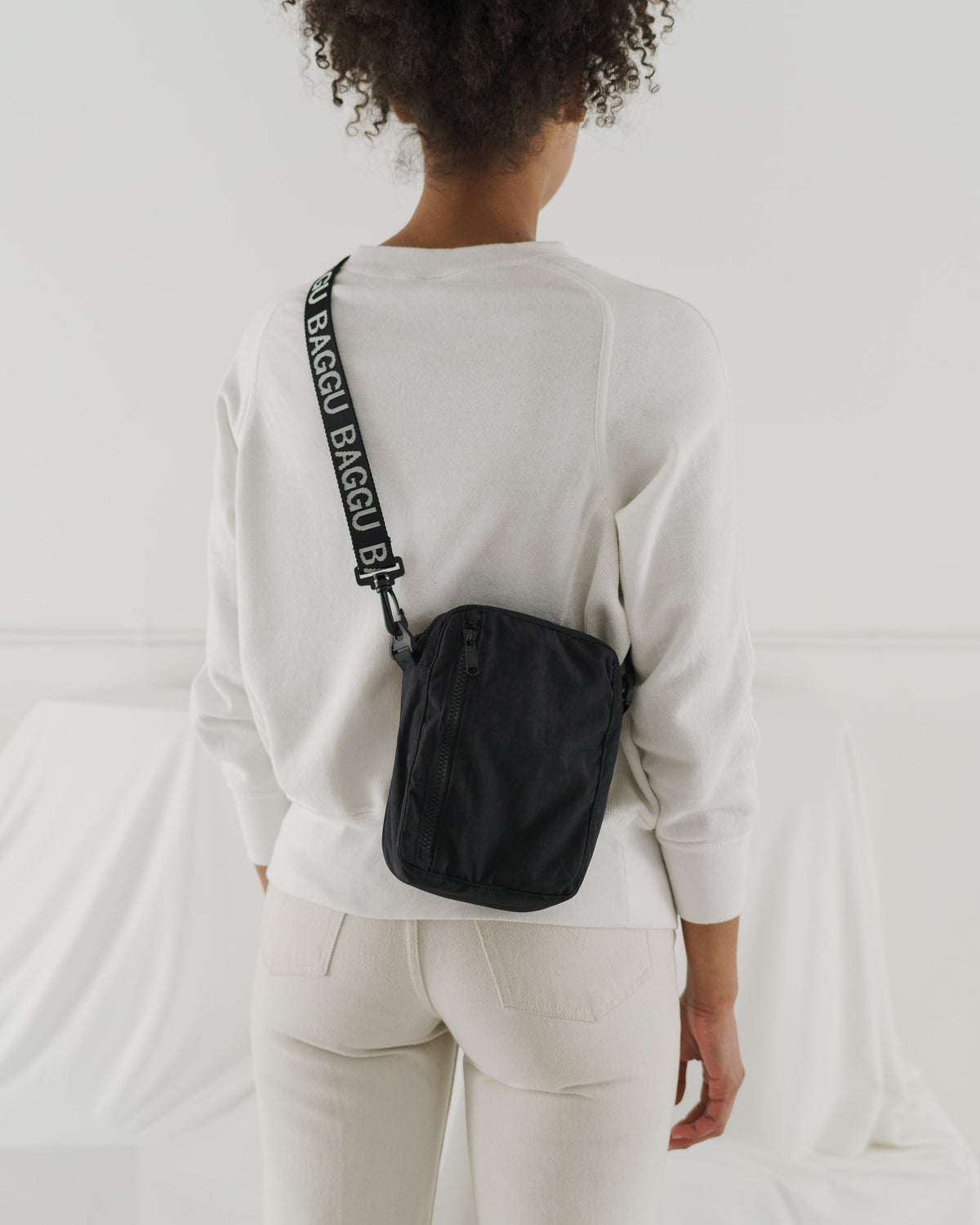 Sport Crossbody - Black &nbsp; &nbsp; &nbsp;