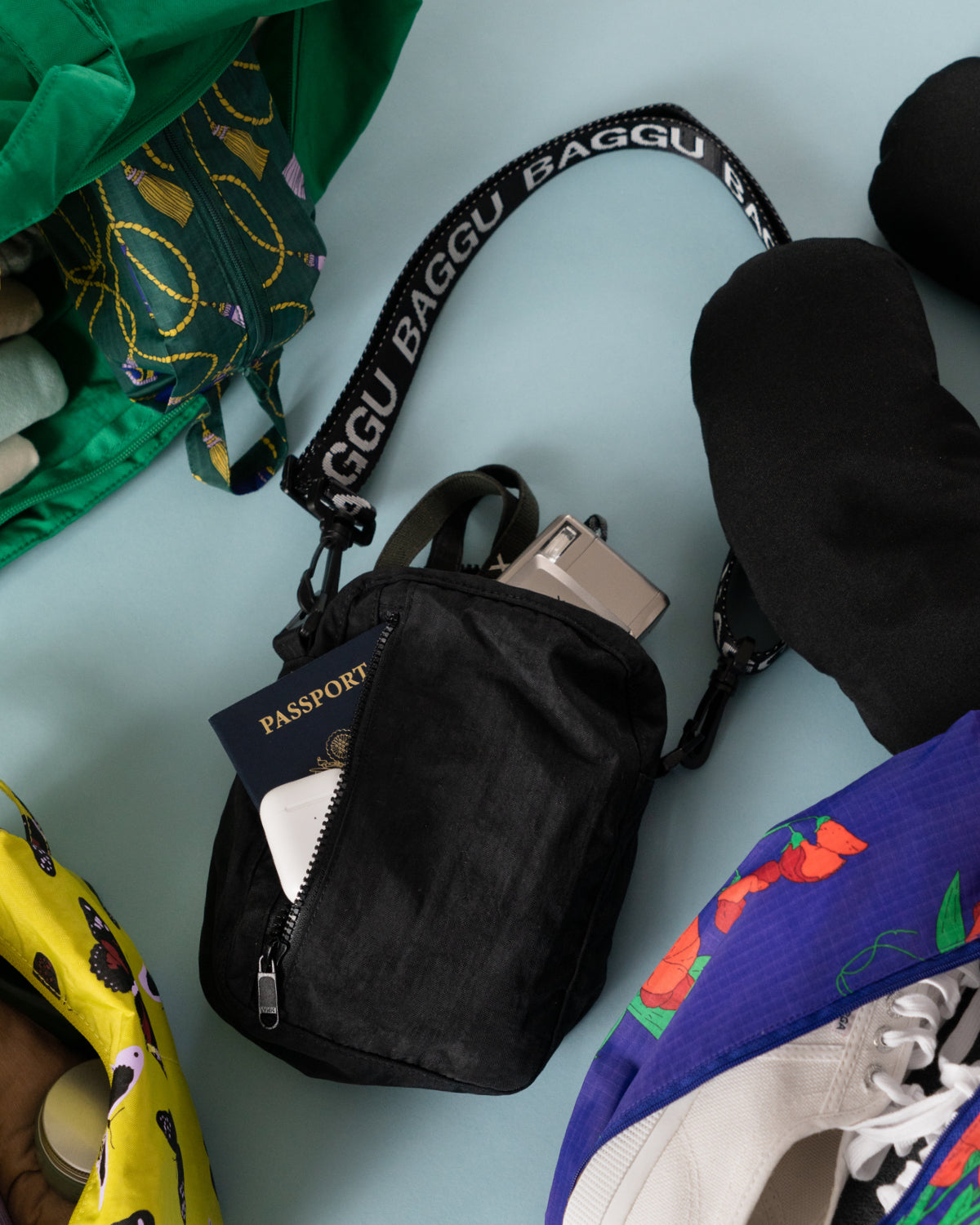 Sport Crossbody - Black &nbsp; &nbsp; &nbsp;