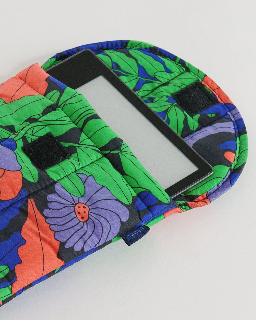 Puffy Tablet Sleeve 8" - Midnight Fern