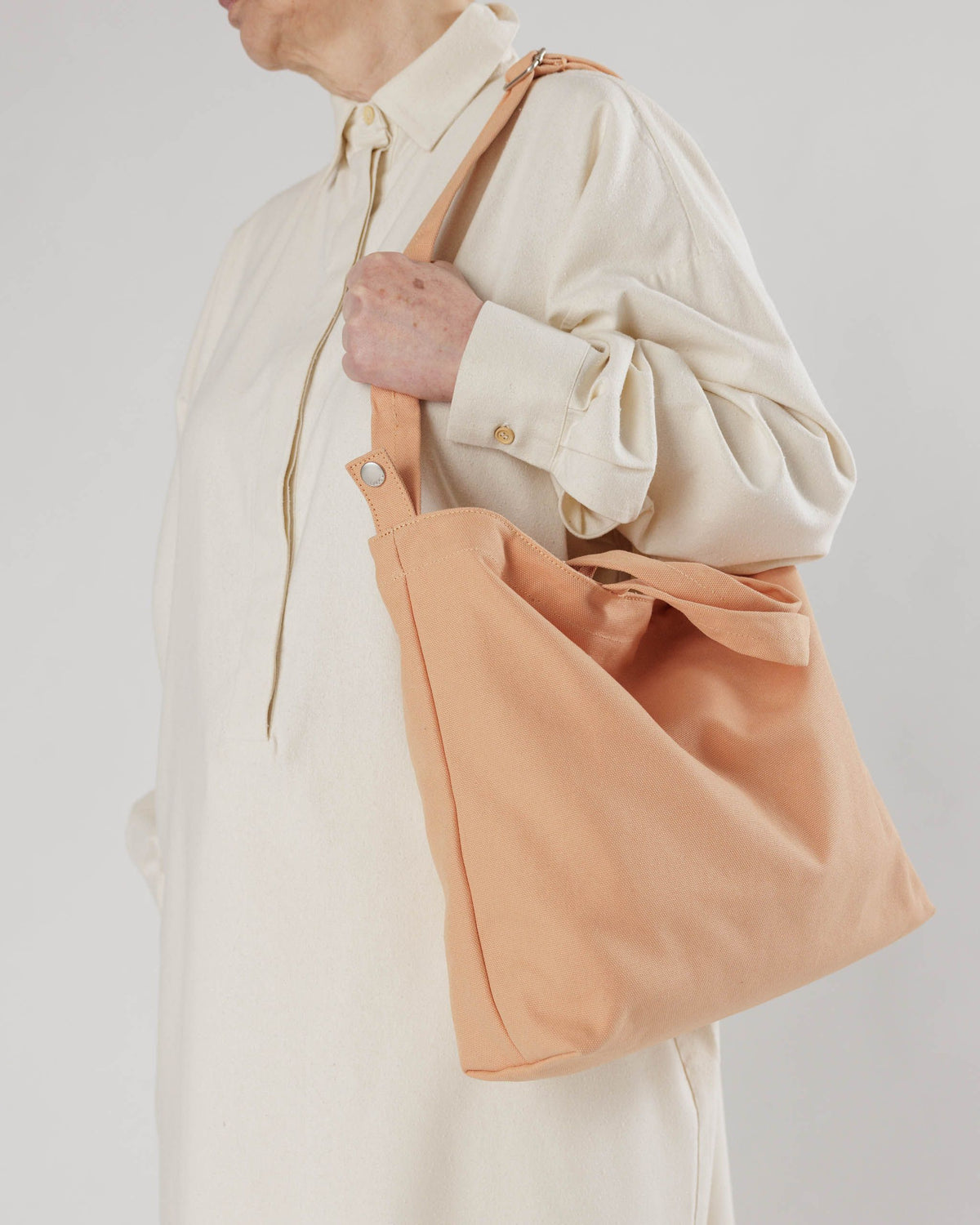 Horizontal Duck Bag - Bisque