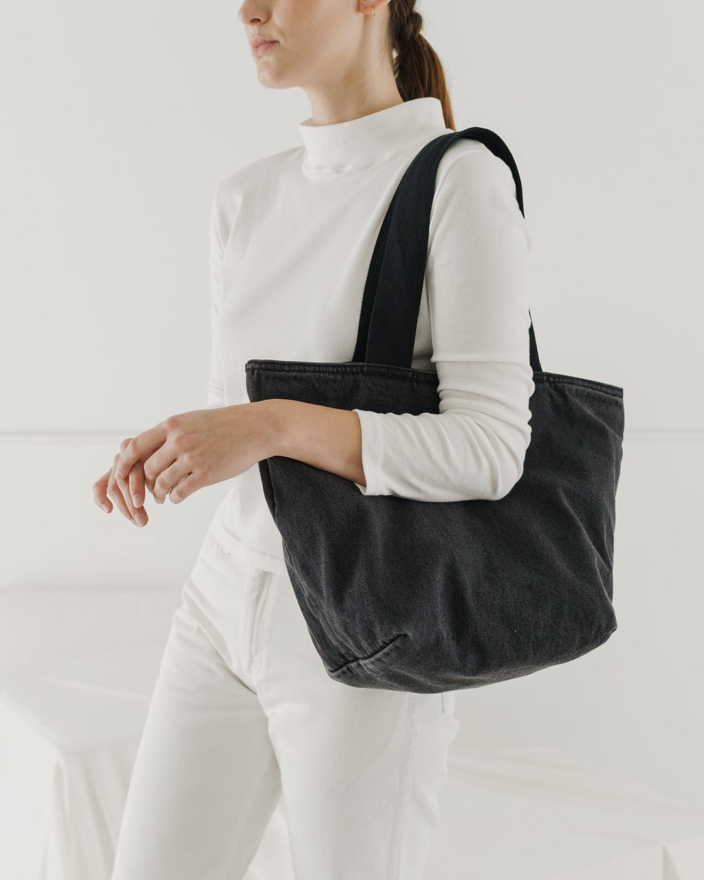 Canvas Zip Tote - Washed Black