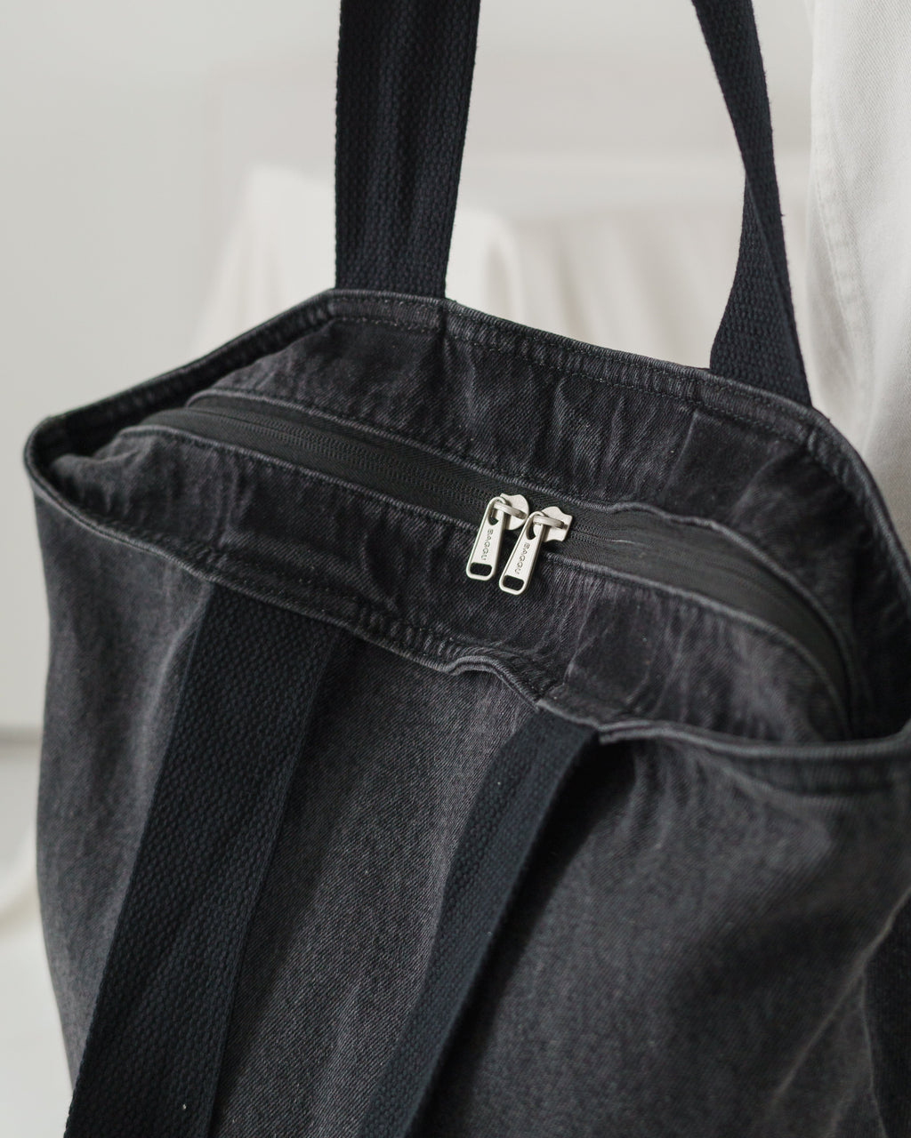 Canvas Zip Tote - Washed Black