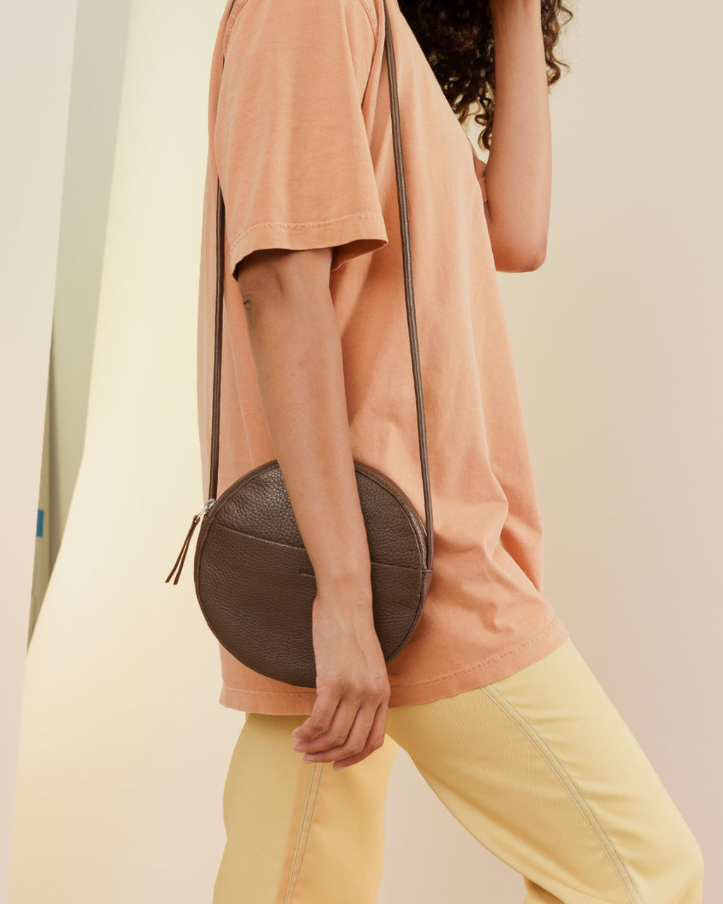Soft Circle Purse - Chocolate