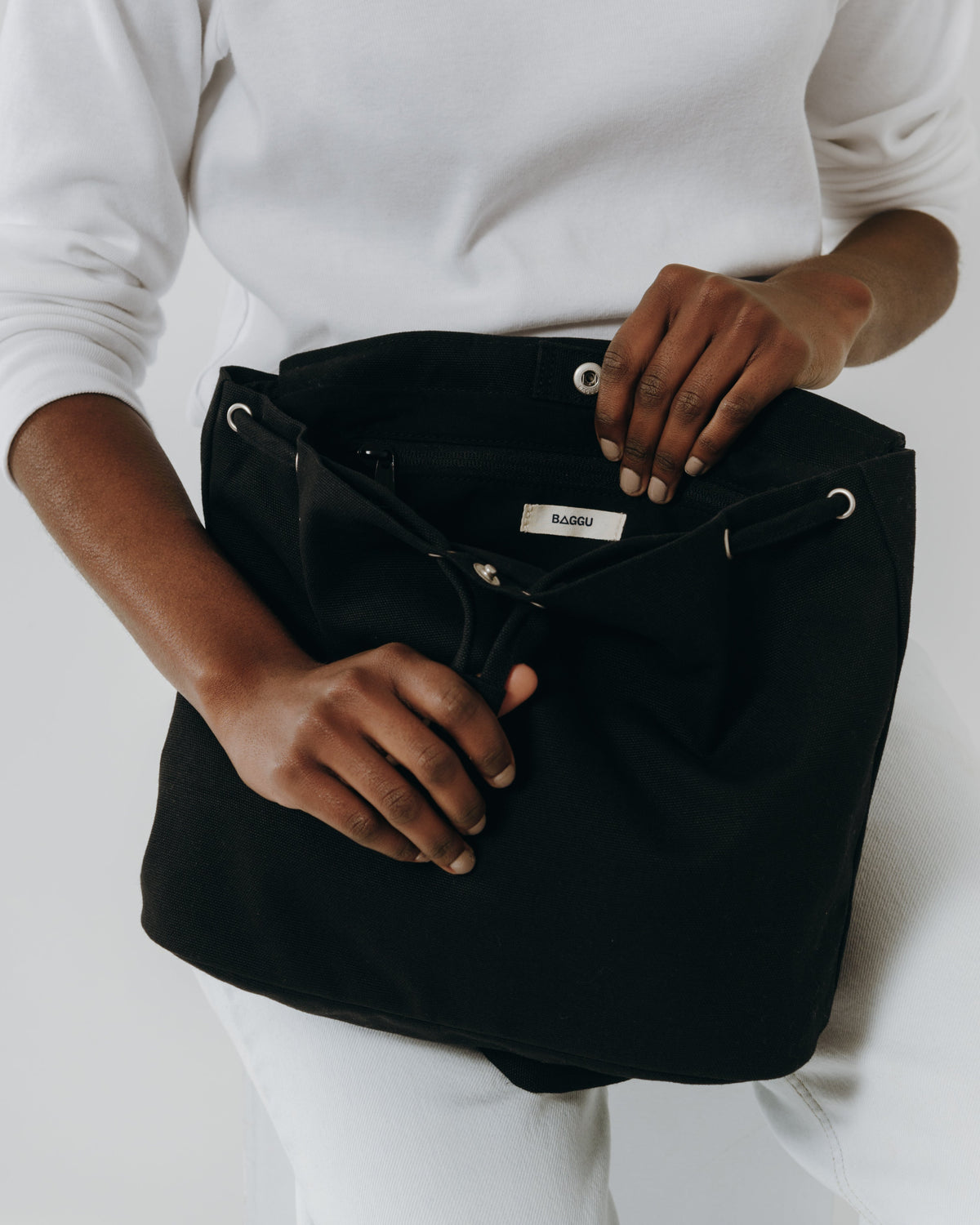 Canvas Shoulder Bag - Black