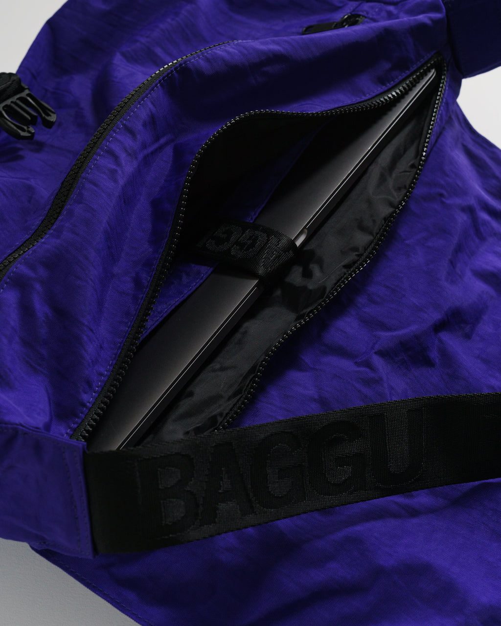 Sport Messenger Bag - Cobalt