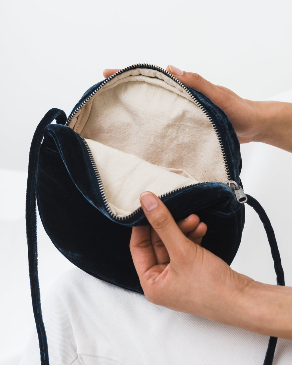 Velvet Circle Purse - Indigo Velvet