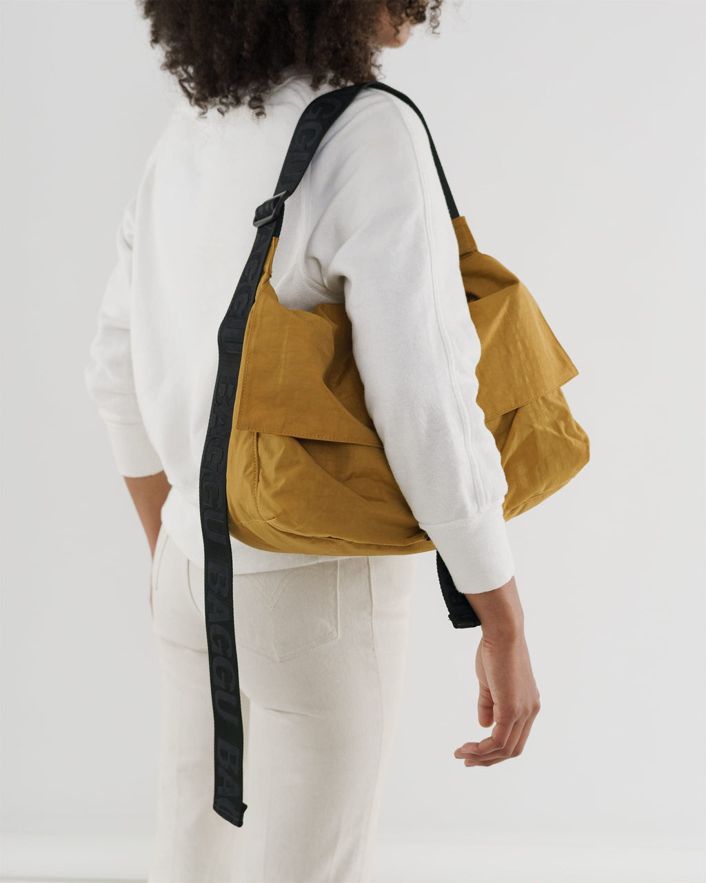 Sport Messenger Bag - Camel