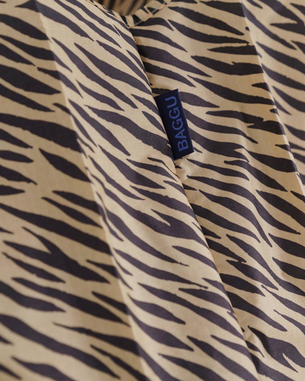 Standard Baggu - Tiger Stripe