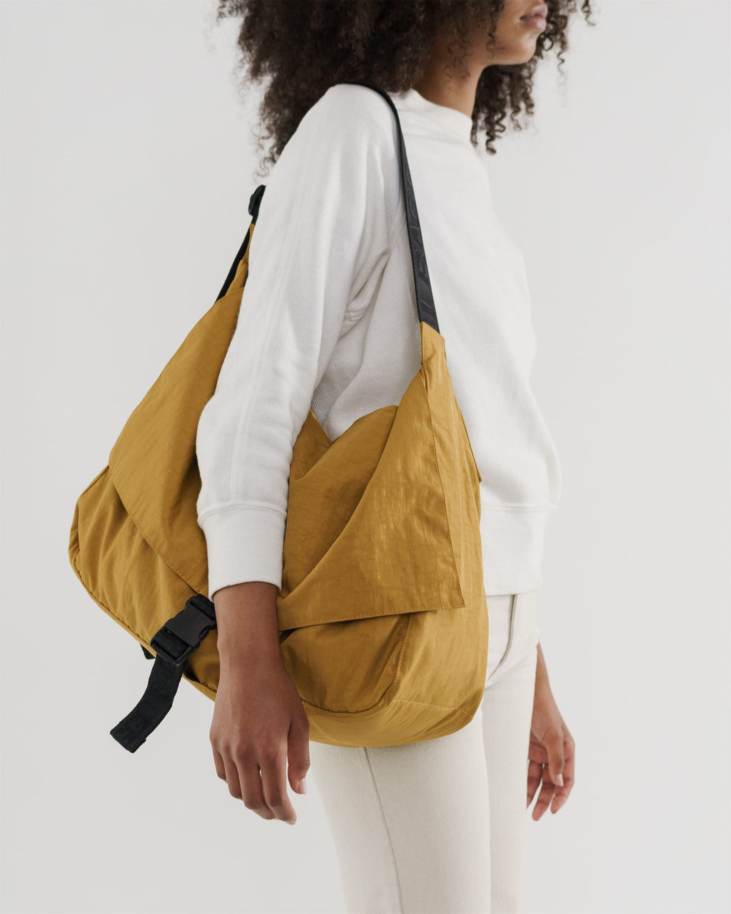 Travel Sport Messenger Bag - Camel