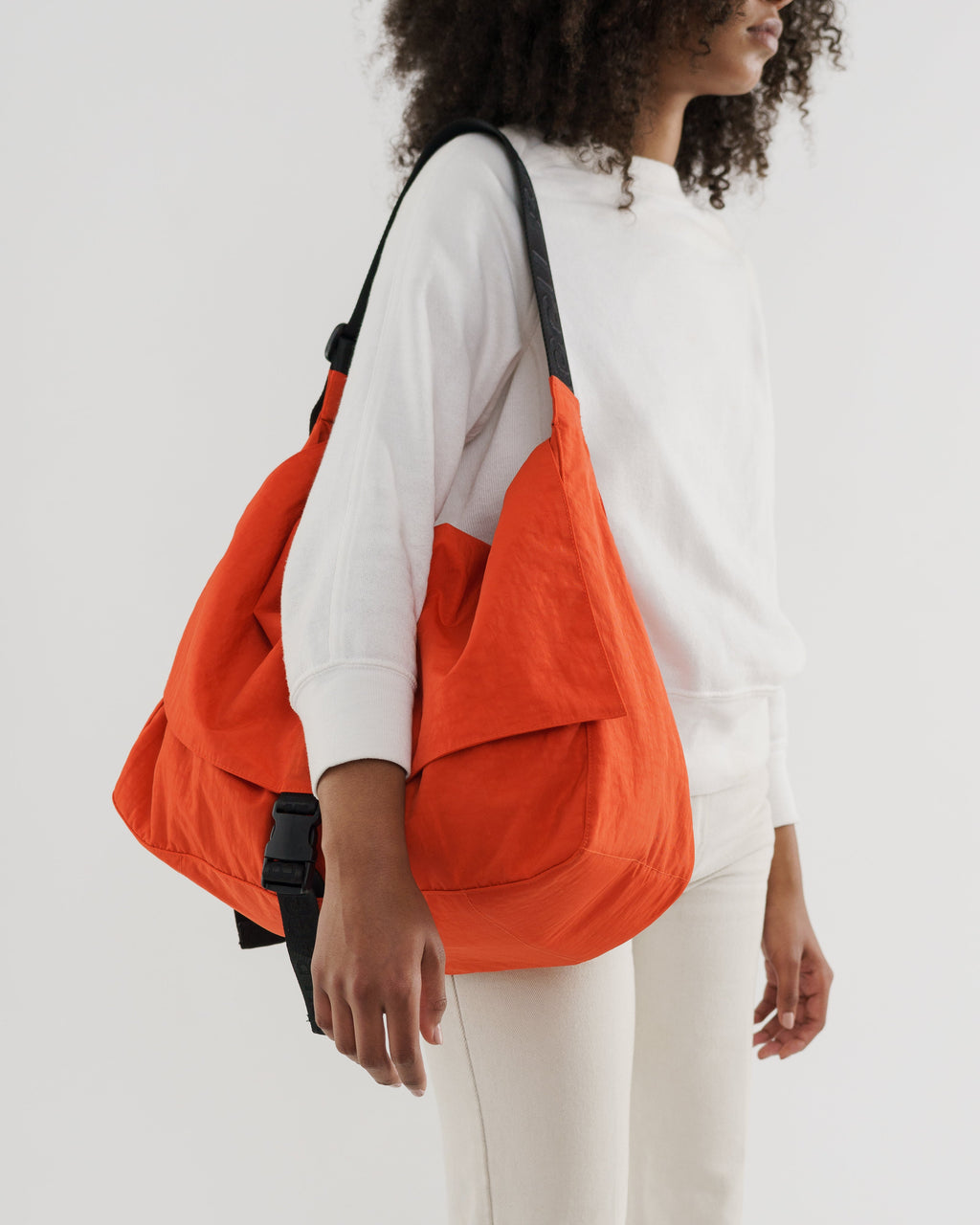Travel Sport Messenger Bag - Tomato