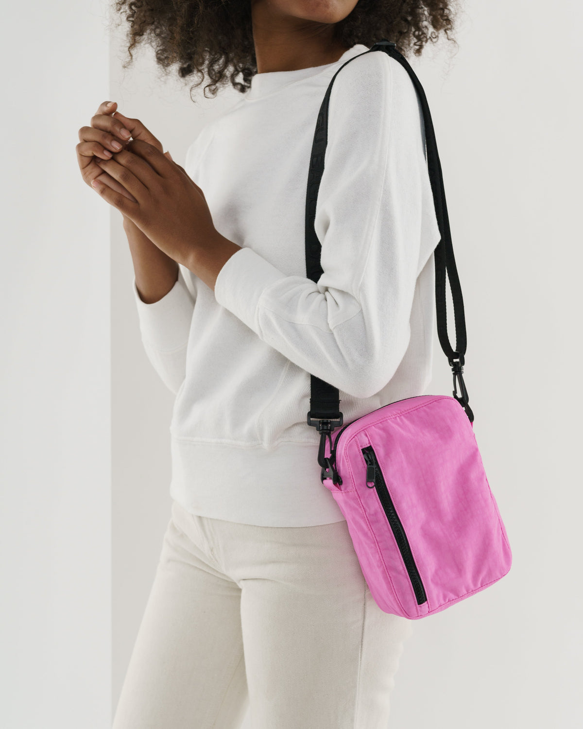 Sport Crossbody - Bright Pink