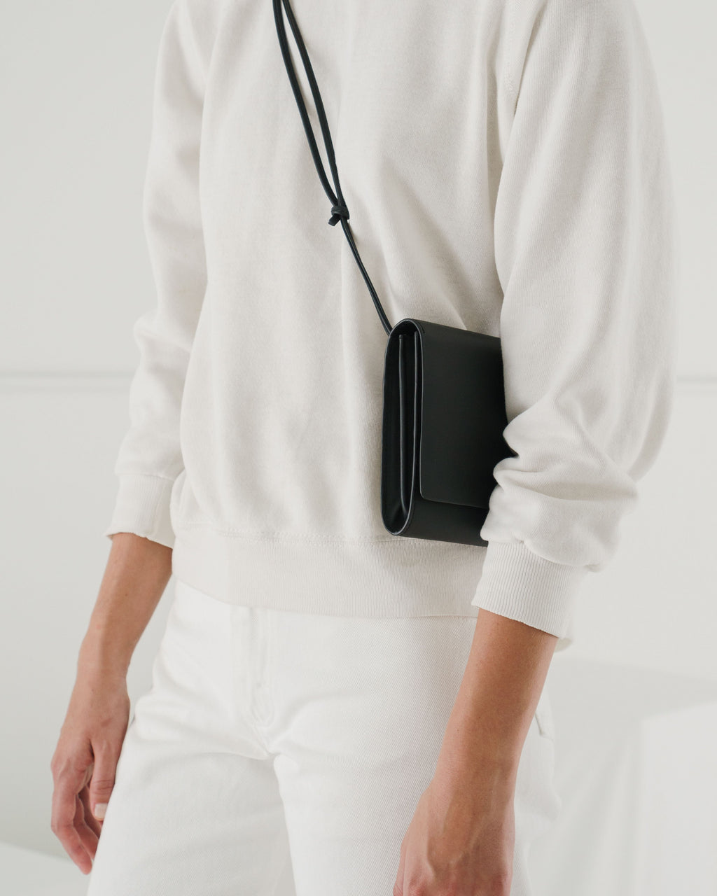 Compact Purse - Black