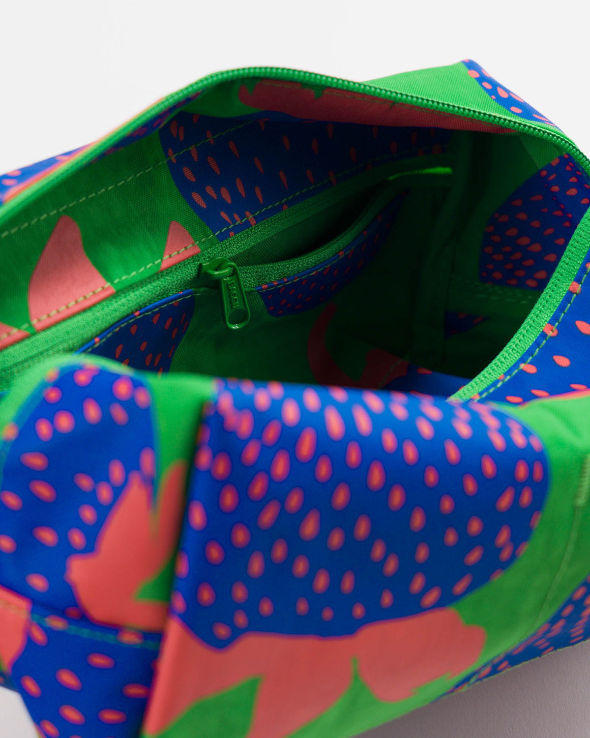 Dopp Kit - Electric Strawberry Cobalt