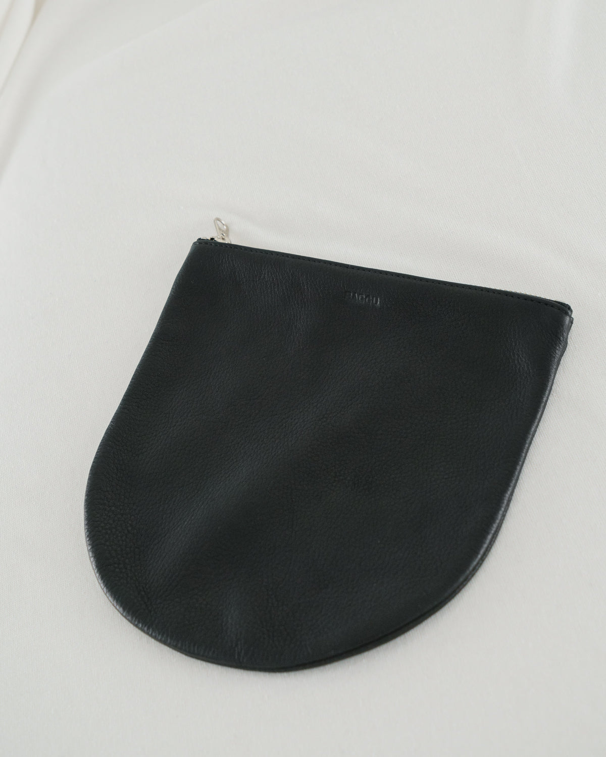 Large U Pouch - Black