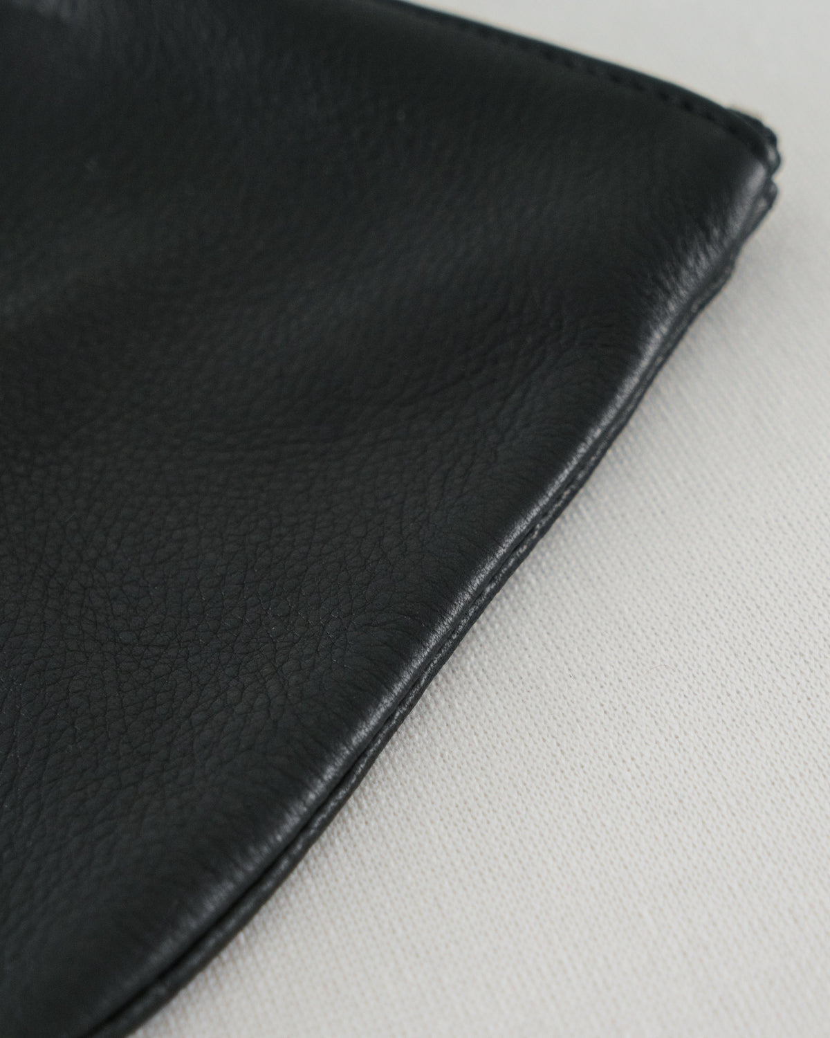 Large U Pouch - Black