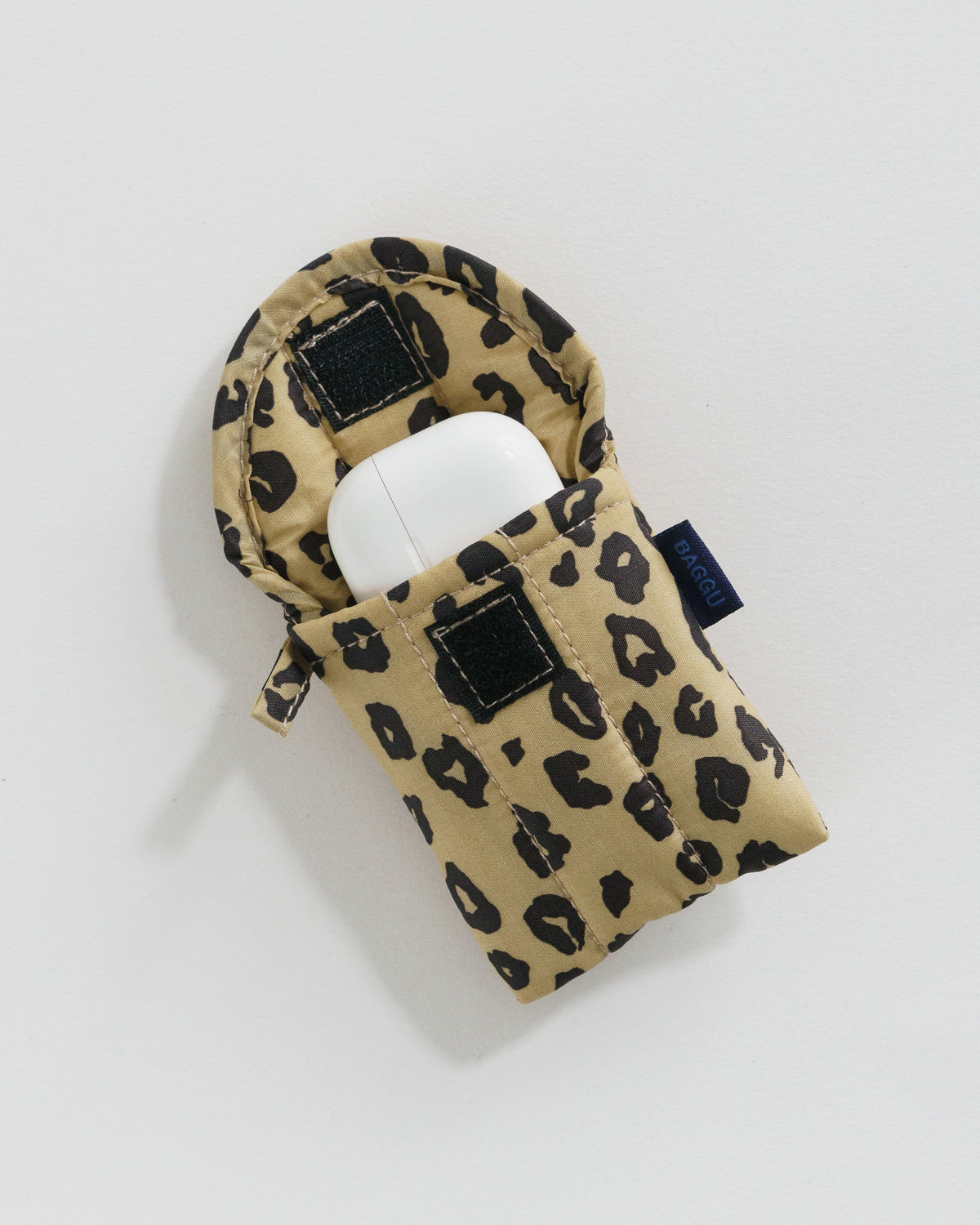 Puffy Earbuds Case - Honey Leopard