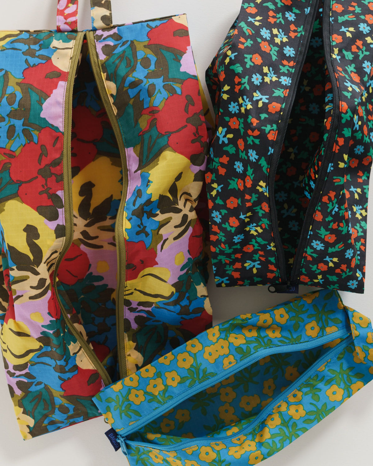 3D Zip Set - Attic Florals
