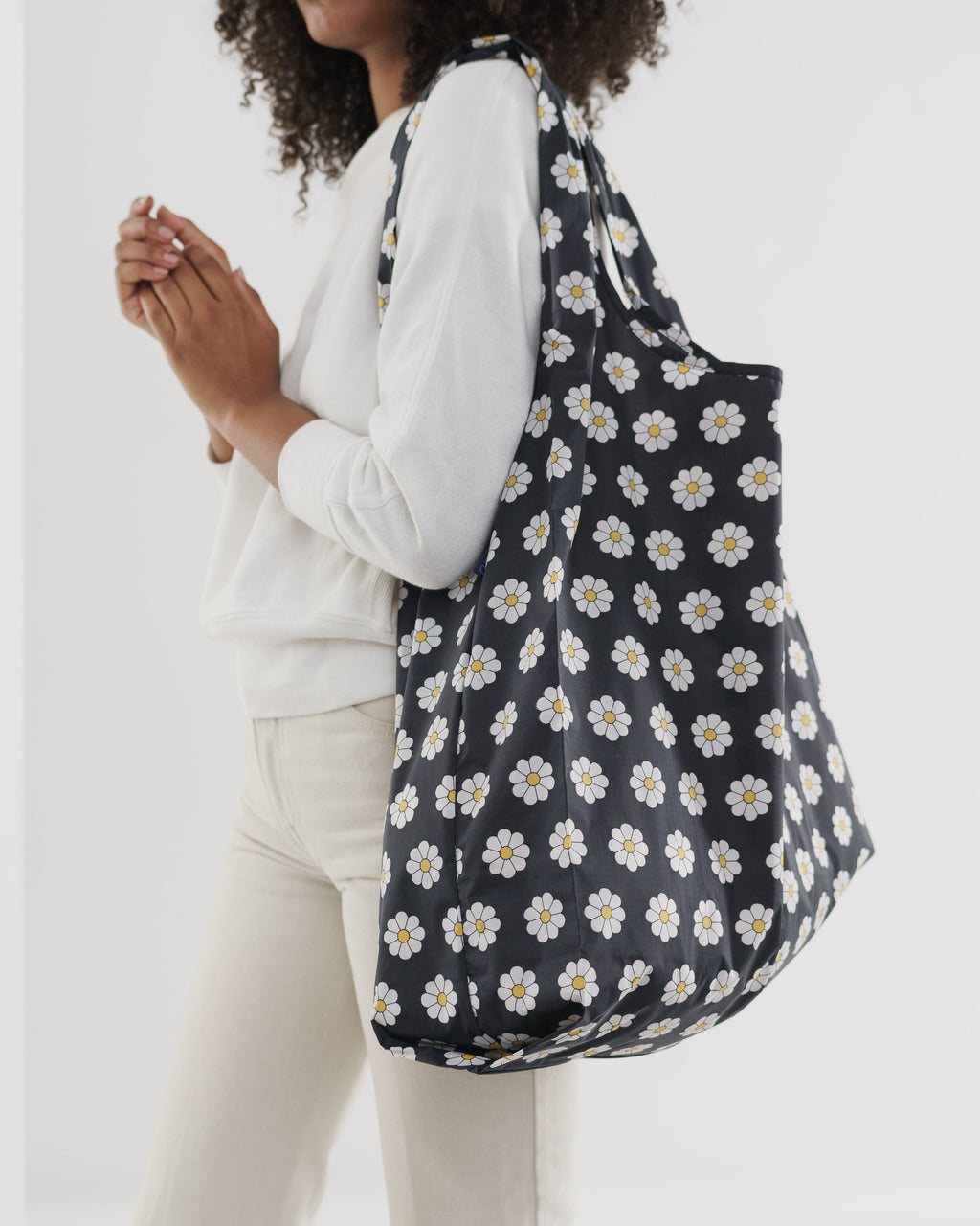 Big Baggu - Black Daisy