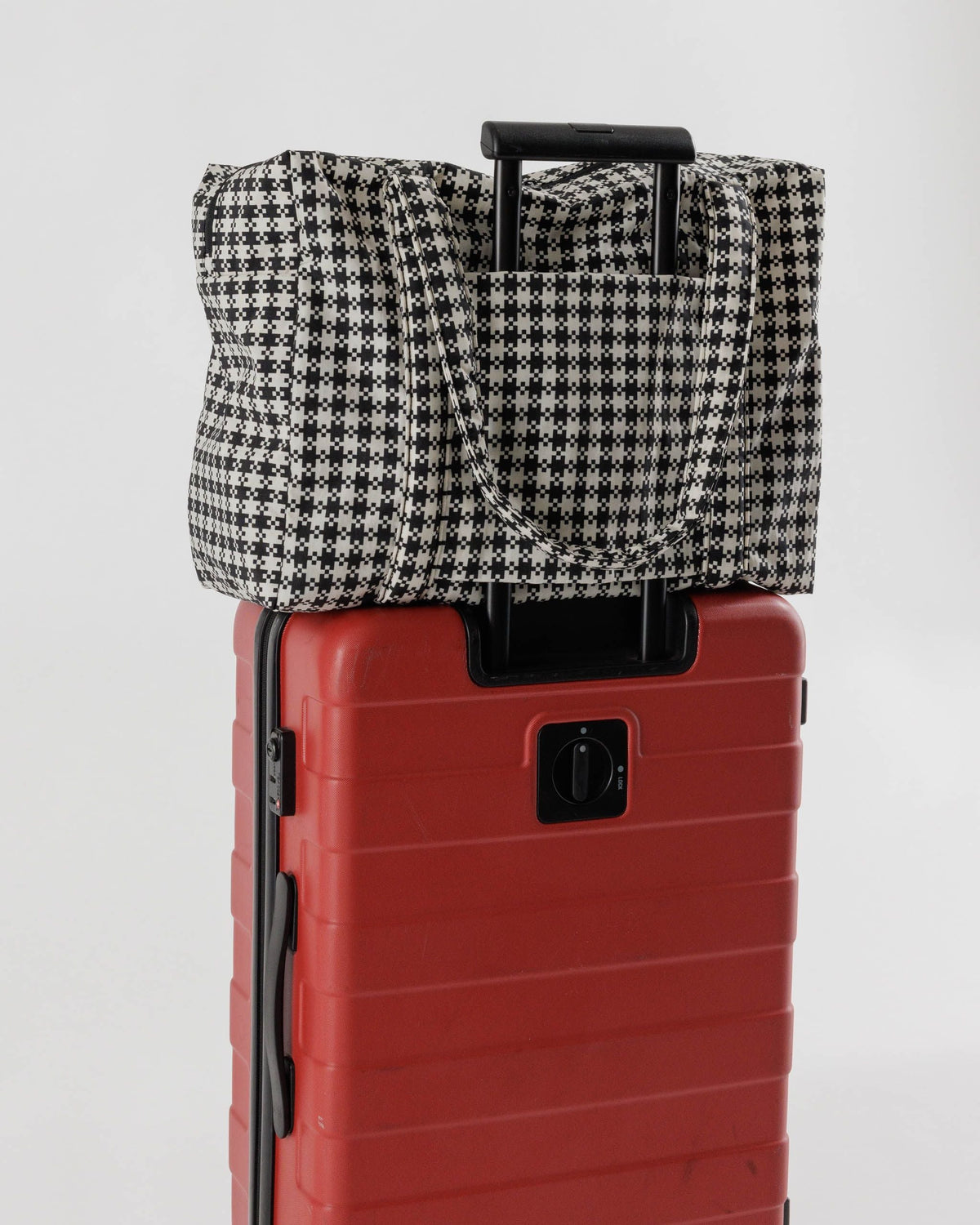 Cloud Carry-on - Black & White Pixel Gingham