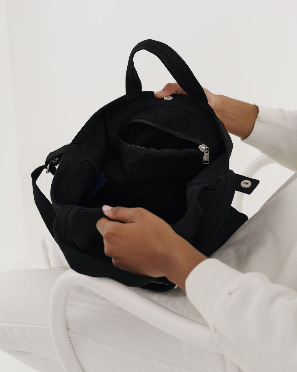 Horizontal Duck Bag - Black