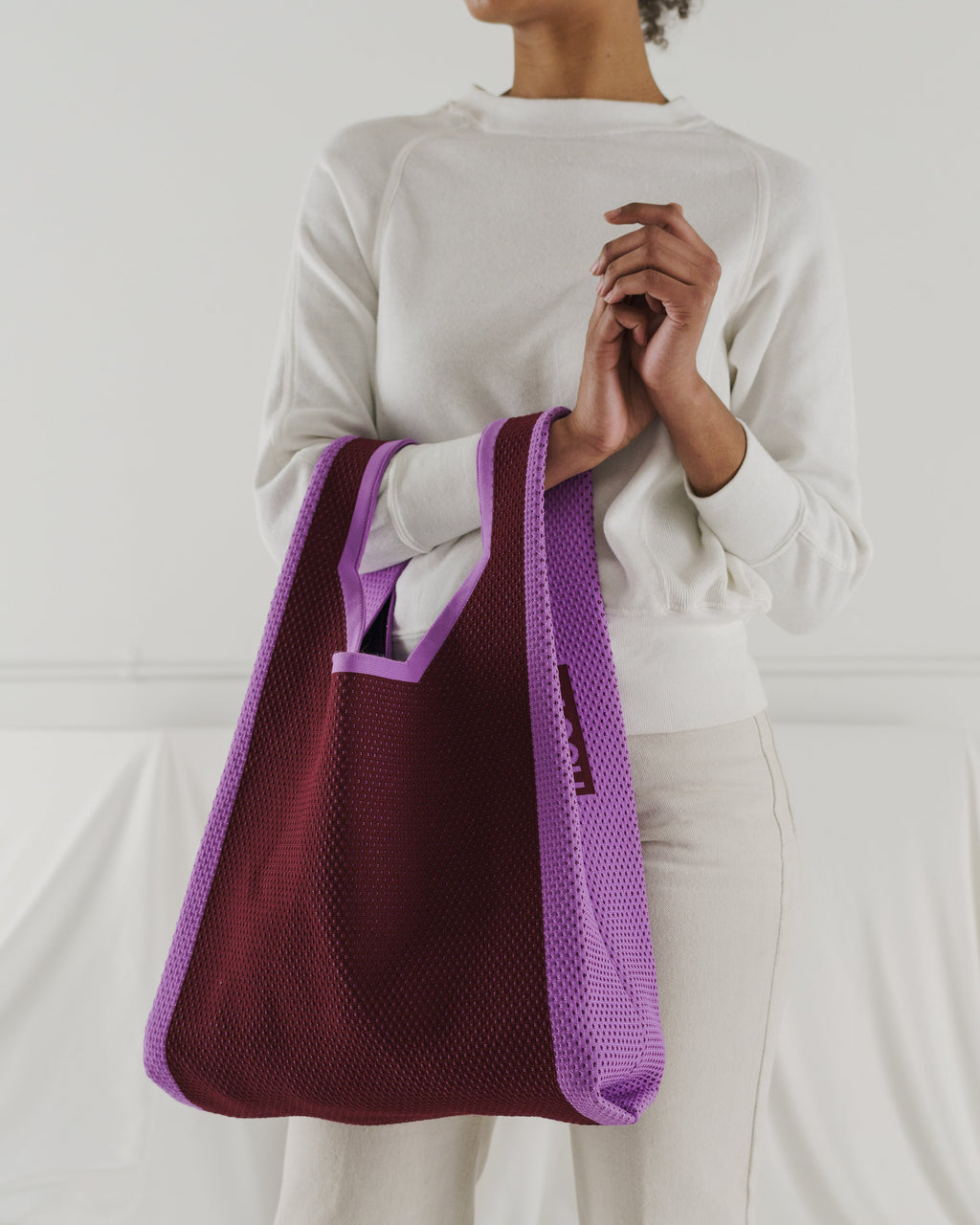 Large Engineered Knit Baggu - Berry