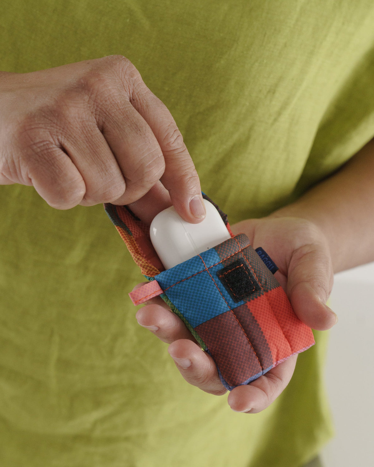 Puffy Earbuds Case - Madras No. 1