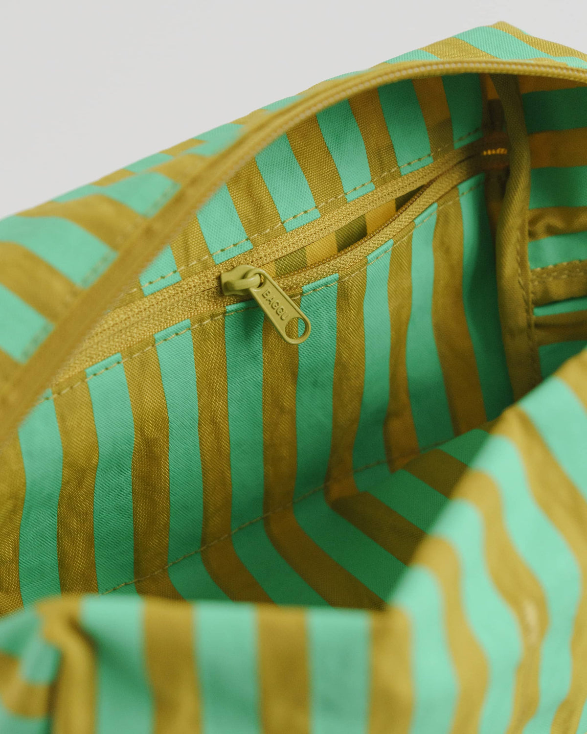 Dopp Kit - Lawn Stripe
